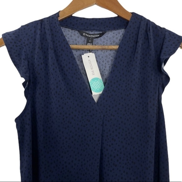 41 Hawthorn Stitch Fix Gabriella V-Neck Flutter Sleeve Top Navy NWT - Picture 3 of 10